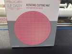 Sue Daley Rotating Cutting Mat - Image 2